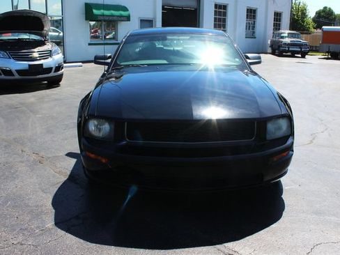 Used 2008 Ford Mustang GT Premium RWD image 9