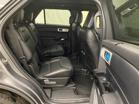 Used 2022 Ford Explorer ST w/ Equipment Group 401A AWD/4WD image 17