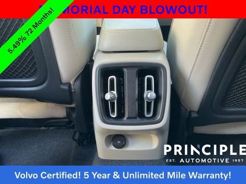 Certified 2023 Volvo XC40 B5 Plus w/ Driver Assist Package AWD/4WD image 35