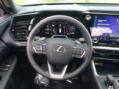 Used 2025 Lexus TX 350 AWD w/ Technology Package image 17