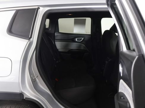 Used 2025 Jeep Compass Sport AWD/4WD image 29