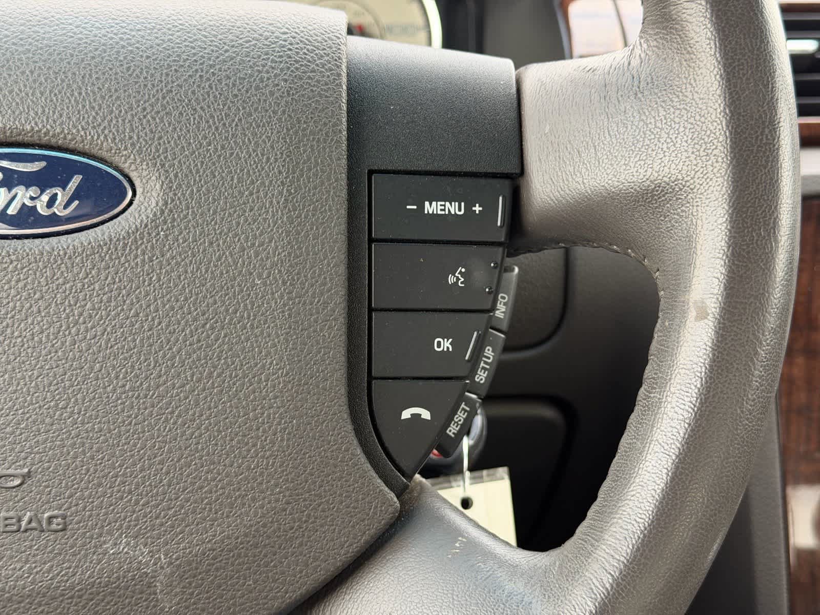 Used 2008 Ford Taurus Limited AWD/4WD image 10