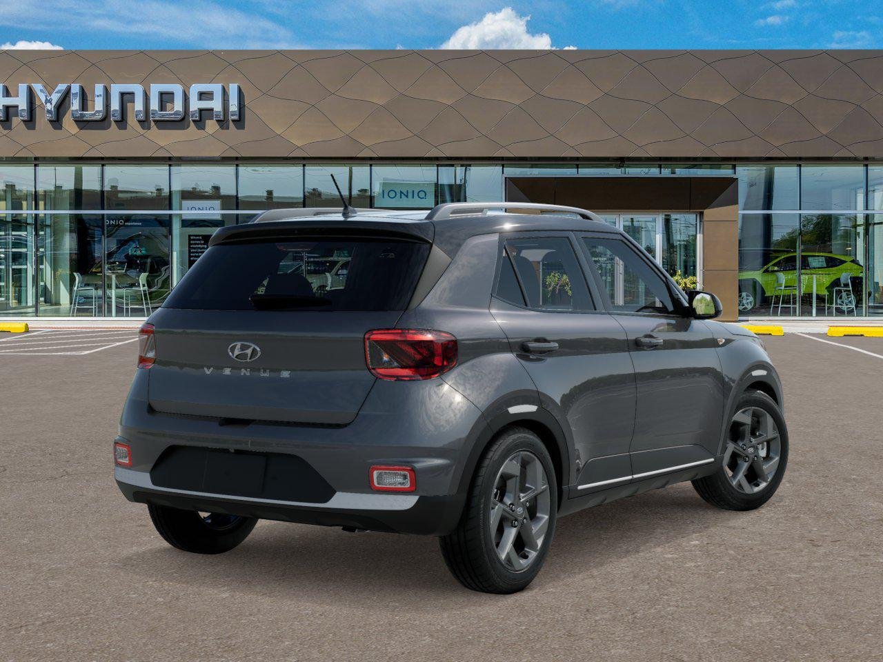 New 2026 Hyundai Venue FWD image 4
