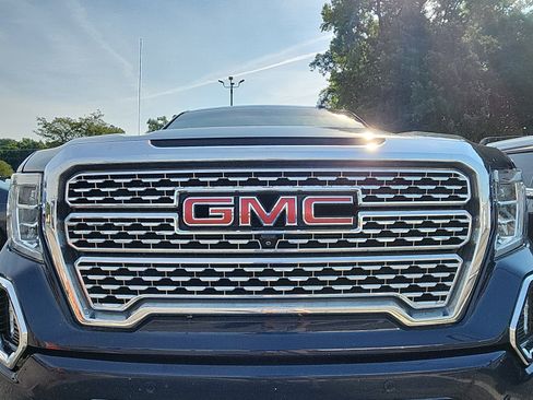 Used 2021 GMC Sierra 1500 Denali w/ Denali Ultimate Package AWD/4WD image 10