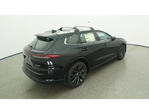 New 2026 Toyota Crown Signia Limited image 9