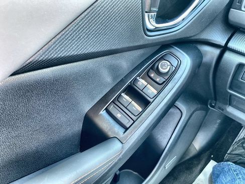 Certified 2024 Subaru Crosstrek 2.5i Limited w/ Crosstrek Mirror Package AWD/4WD image 18