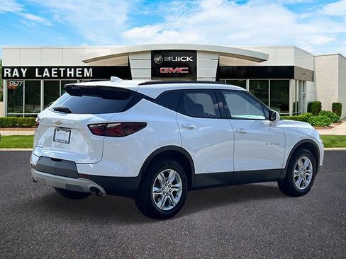 Used 2021 Chevrolet Blazer LT FWD image 5