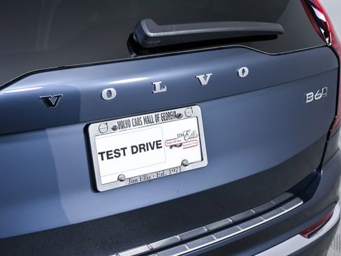 Certified 2026 Volvo XC90 B6 Plus w/ Protection Package Premier AWD/4WD image 40
