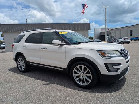 Used 2016 Ford Explorer Limited image 4