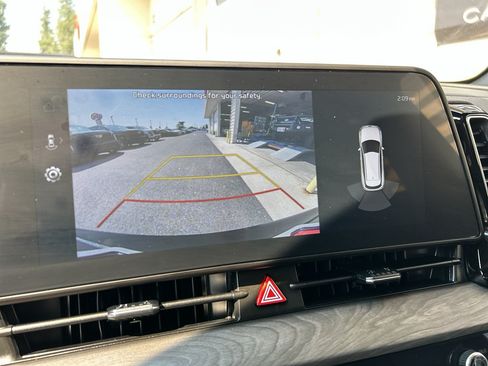 Certified 2025 Kia Sportage X-Line AWD/4WD image 23
