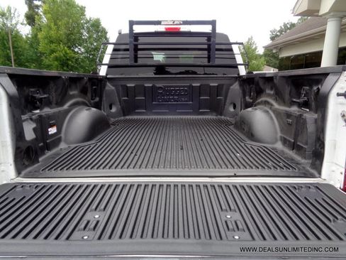 Used 2019 Ford F250 XLT w/ XLT Value Package image 18