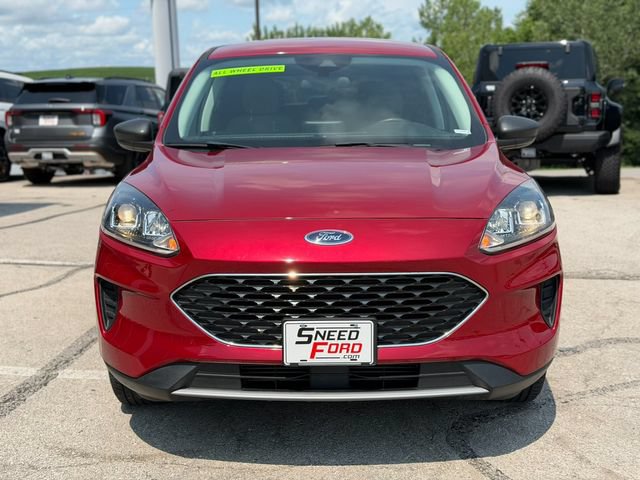 Used 2022 Ford Escape SE w/ Cold Weather Package AWD/4WD image 2