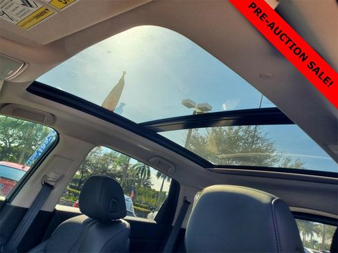 Used 2024 Acura RDX SH-AWD image 18