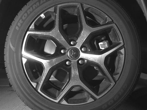 Used 2025 Jeep Compass Limited image 10