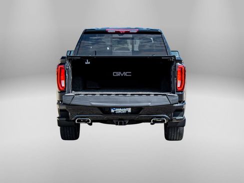 Used 2024 GMC Sierra 1500 Denali image 8