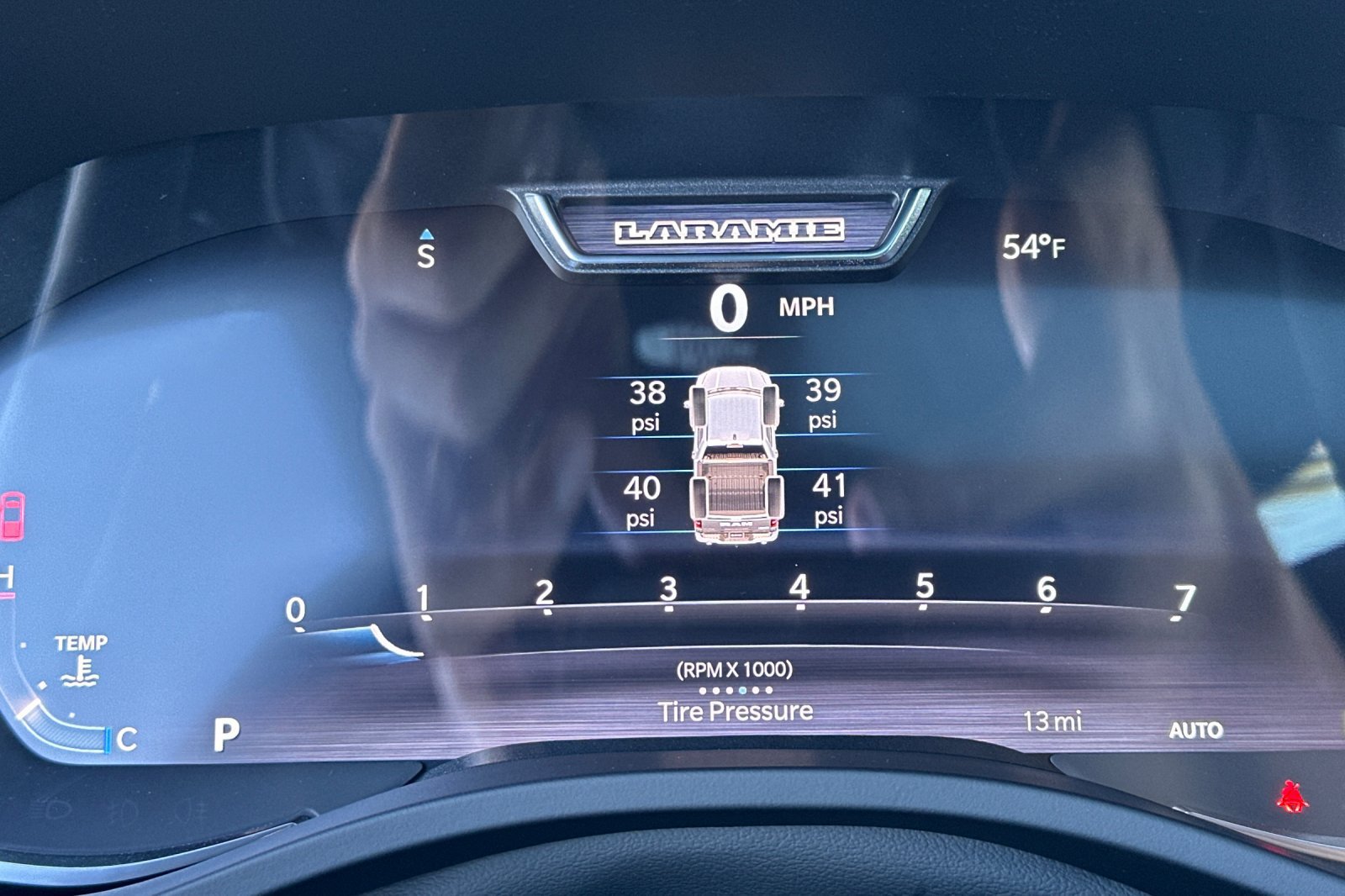 New 2027 RAM 1500 Laramie AWD/4WD image 23
