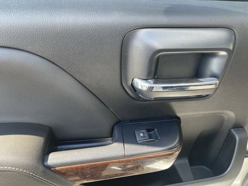 Used 2019 GMC Sierra 3500 SLT w/ Duramax Plus Package image 15