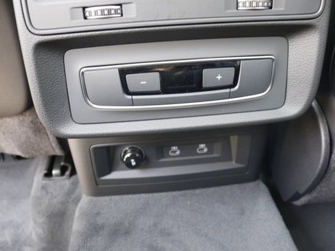 New 2025 Audi Q7 3.0T Premium Plus image 19