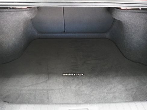 Used 2021 Nissan Sentra SR image 19