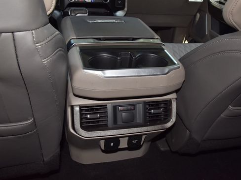 Certified 2024 Ford F150 Platinum w/ Equipment Group 703A Plus AWD/4WD image 18