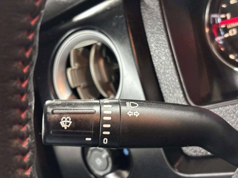 Used 2014 Ford F150 FX4 w/ Equipment Group 402A Luxury AWD/4WD image 30