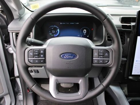 New 2025 Ford F150 Lightning Flash AWD/4WD image 4