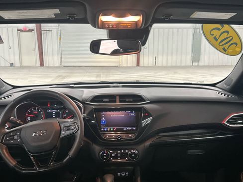 Used 2023 Chevrolet TrailBlazer RS w/ Convenience Package image 12