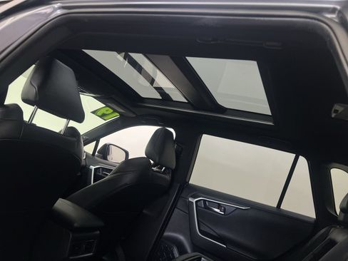 Used 2019 Toyota RAV4 XSE image 22