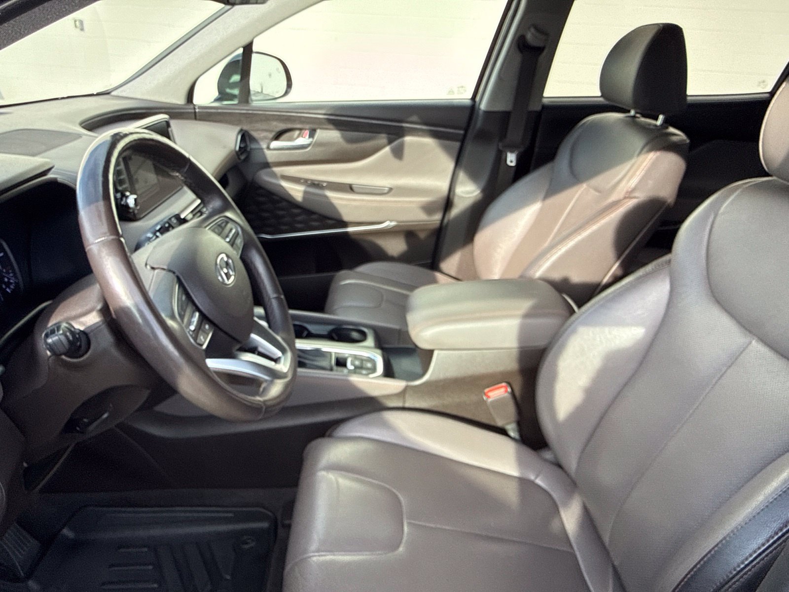 Used 2020 Hyundai Santa Fe Limited FWD image 20