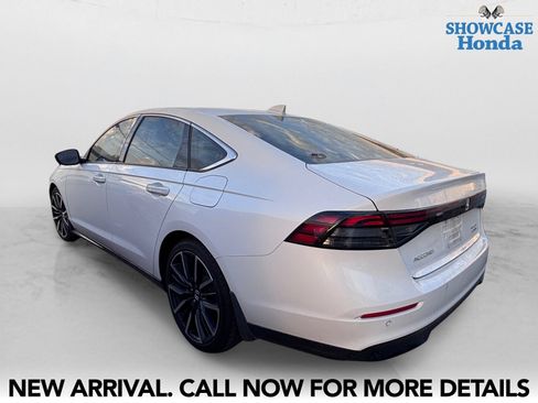 Certified 2023 Honda Accord Touring image 4