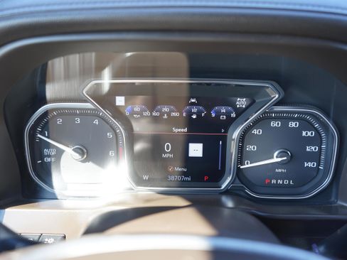 Used 2019 GMC Sierra 1500 Denali w/ Technology Package image 12