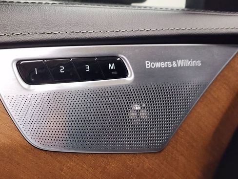 Used 2017 Volvo XC90 T6 Inscription w/ Vision Package image 25