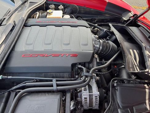 Used 2015 Chevrolet Corvette Stingray Coupe w/ 2LT Preferred Equipment Group image 19