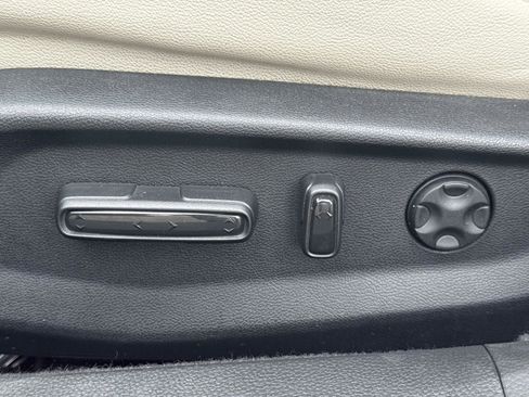 Certified 2019 Honda Accord Touring image 16