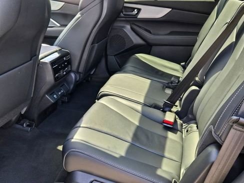 Certified 2023 Acura MDX FWD w/ Technology Package image 11