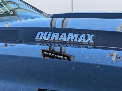 Used 2023 Chevrolet Silverado 1500 LT Trail Boss w/ LT Trail Boss Premium Package image 12