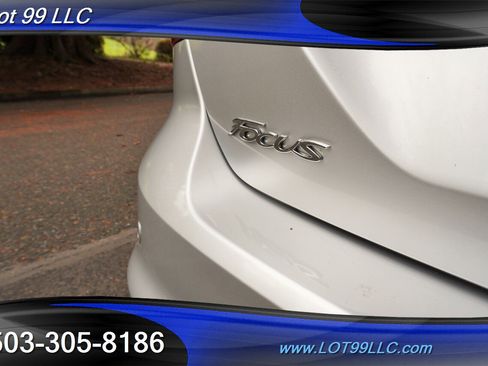 Used 2012 Ford Focus Titanium image 30