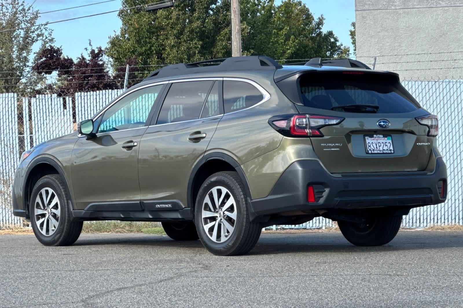 Used 2020 Subaru Outback Premium w/ Popular Package #1 AWD/4WD image 5