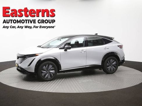 Used 2023 Nissan Ariya FWD image 42