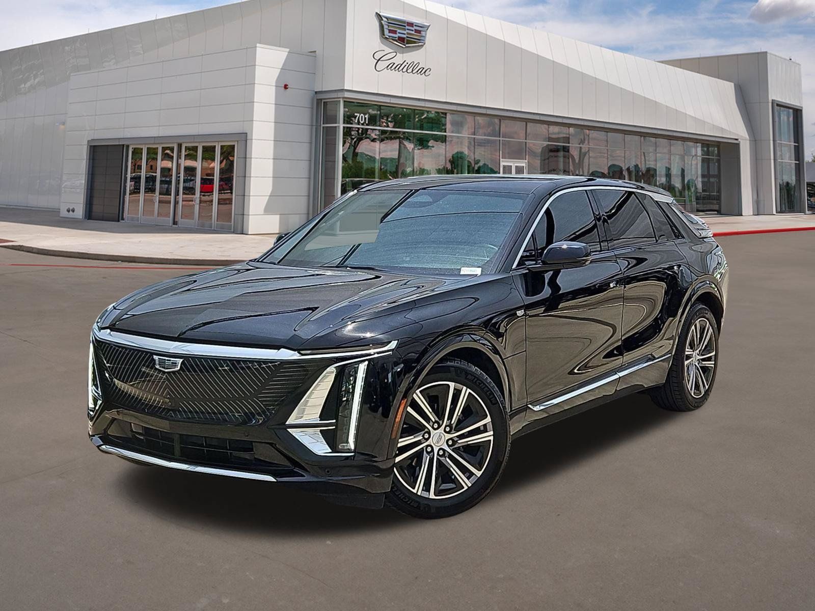 Certified 2024 Cadillac Lyriq Luxury RWD image 1