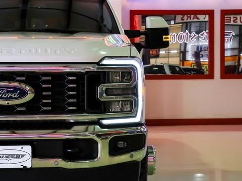 Used 2023 Ford F350 Lariat w/ Lariat Ultimate Package AWD/4WD image 51