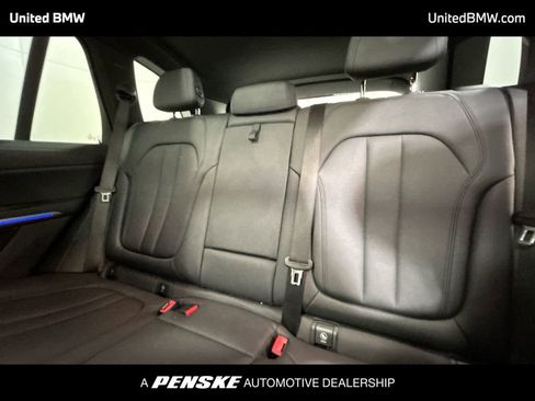 Certified 2022 BMW X5 sDrive40i w/ Premium Package image 21