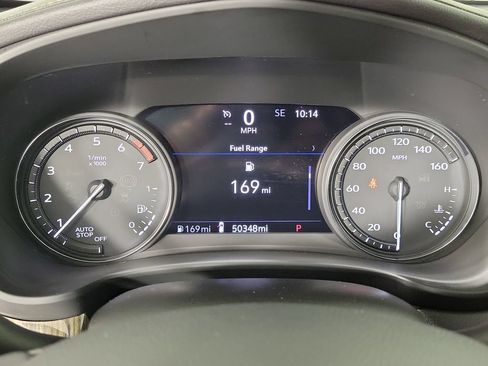 Used 2021 Cadillac XT4 Premium Luxury FWD image 25