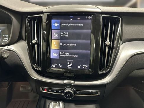 Used 2019 Volvo XC60 T6 Momentum w/ Premium Package AWD/4WD image 9