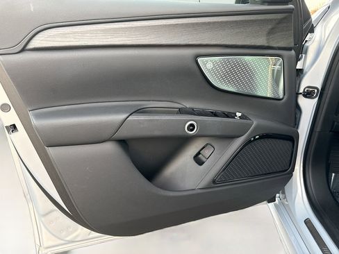 Certified 2024 Maserati Grecale GT image 22