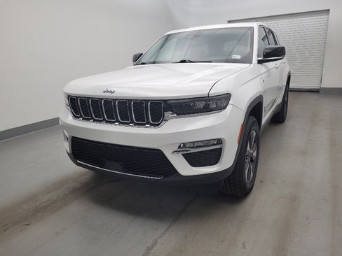 Used 2022 Jeep Grand Cherokee Limited 4xe AWD/4WD image 15