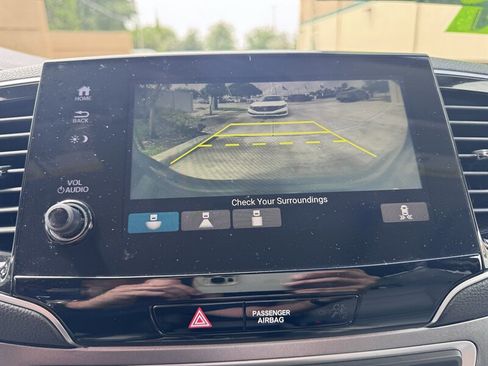 Used 2019 Honda Pilot EX-L image 11