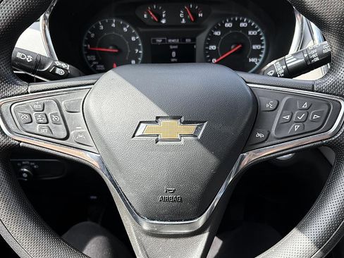 Used 2024 Chevrolet Equinox LS FWD image 19