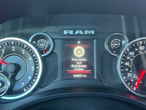 Used 2019 RAM 1500 Big Horn AWD/4WD image 13