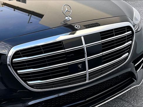 Used 2023 Mercedes-Benz S 580 4MATIC Sedan image 29